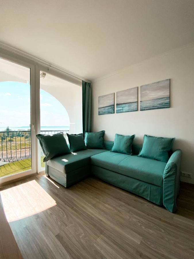 Marine Apartman By Bltn Siófok Eksteriør billede