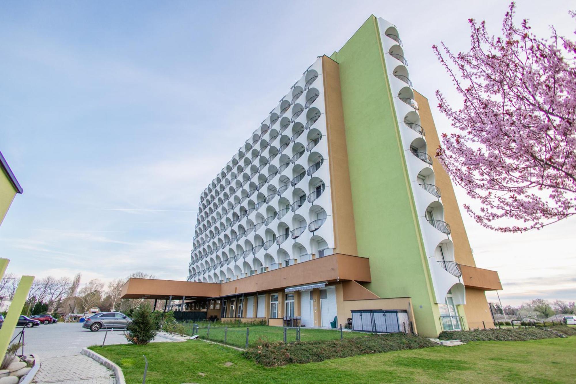 Marine Apartman By Bltn Siófok Eksteriør billede